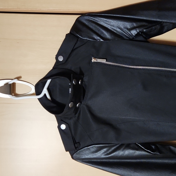 Bedo Jacket - Picture 6 of 8
